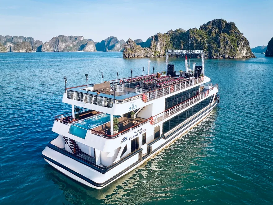 Diamond Cruise Halong Cruise