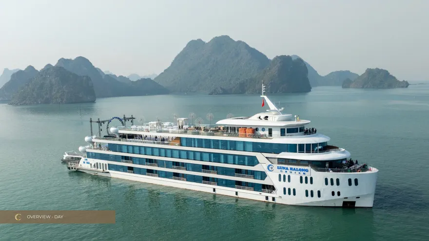 Luna Cruise Halong Cruise