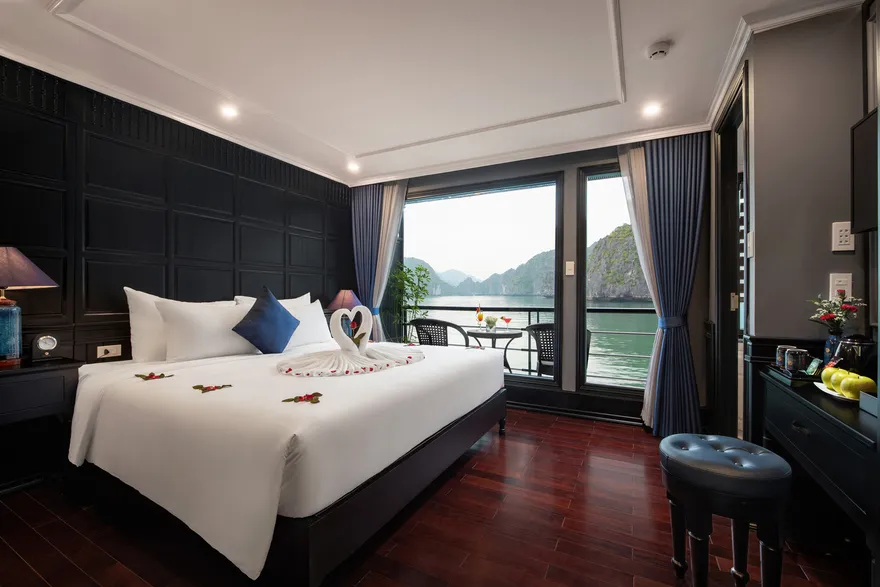 Junior Balcony Suite
