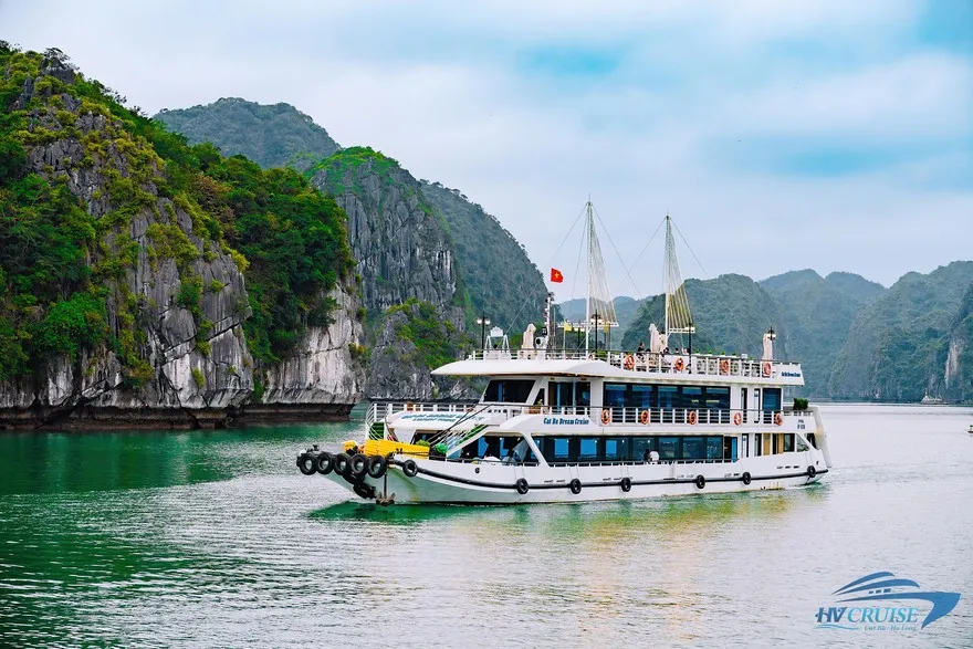 Dream Cruise Cat Ba Cruise