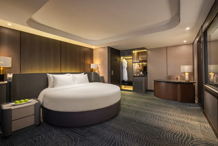 VIP Executive Suite Sea View with Private Terrace