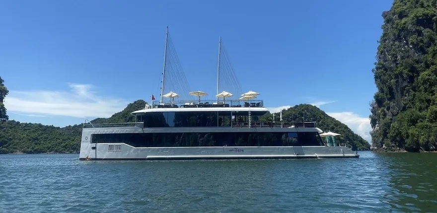 Jade Sails