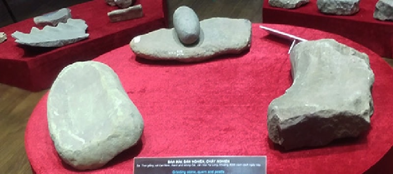 Grinding stones, sloped boards, and pestles