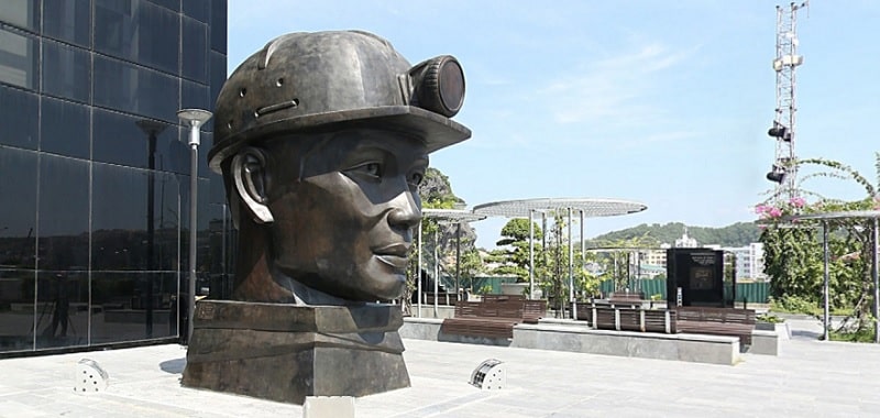 Statue of a coal miner at the outdoor exhibition area of Quang Ninh Museum