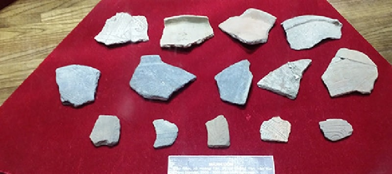 3,500-year-old pottery fragments