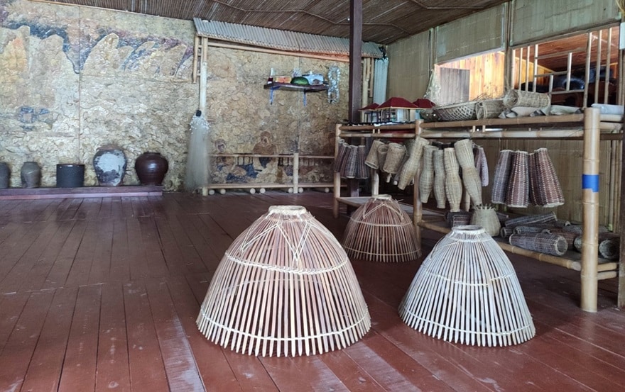 Traditional fishing gear used by Vung Vieng fishermen