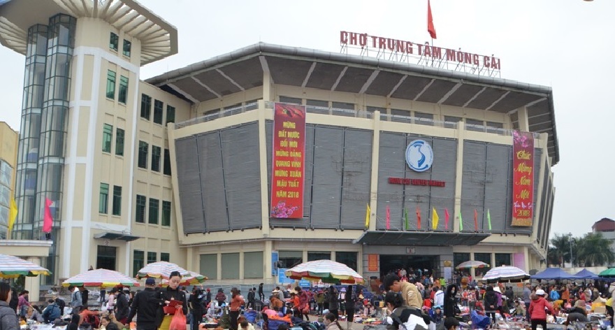 Mong Cai Market