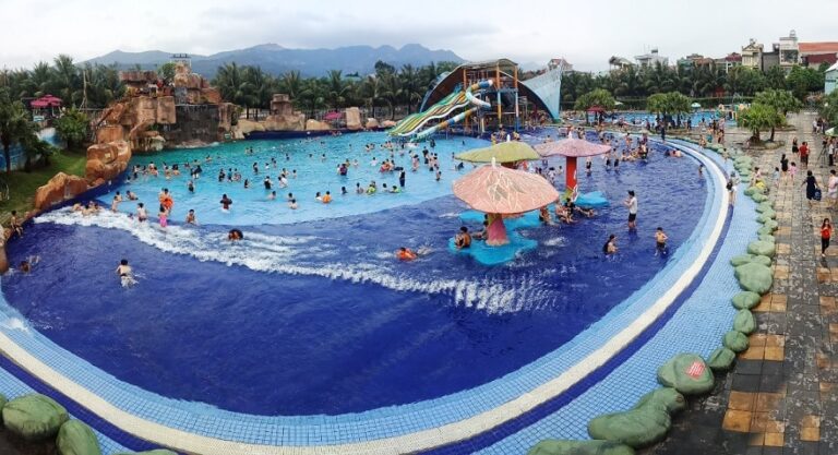 A First Look at the Sun World Ha Long Water Park