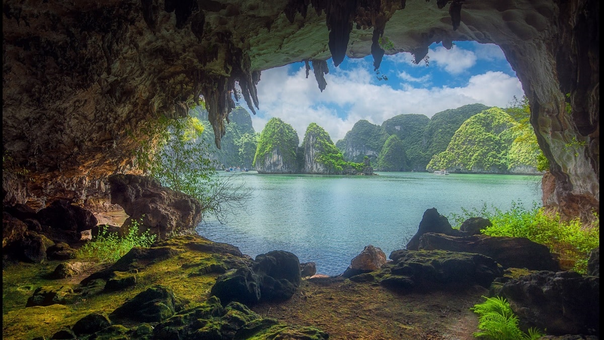 The Entrance of Bo Nau Cave