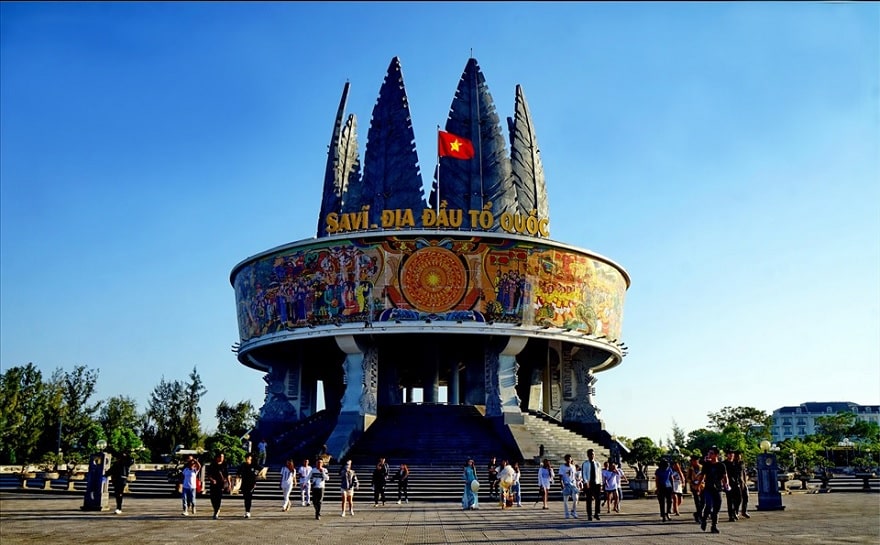 The Main Complex