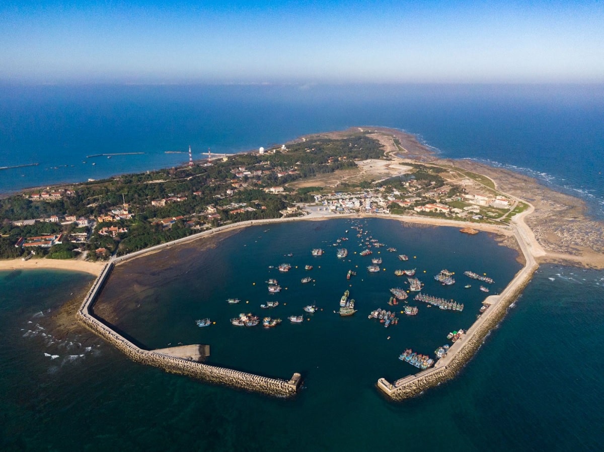 Bach Long Vi Island