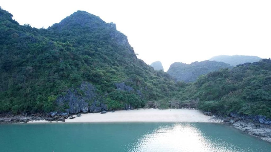 Cai Lim Island