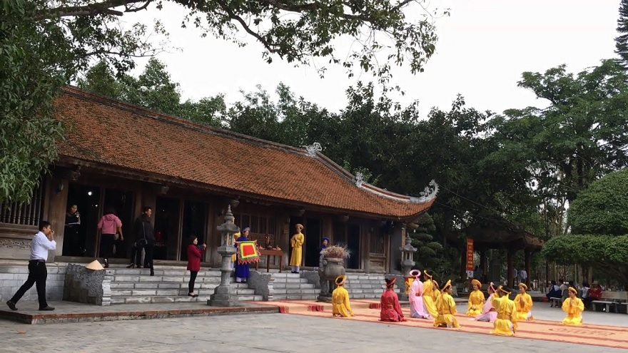 Thac Ba Mau Temple