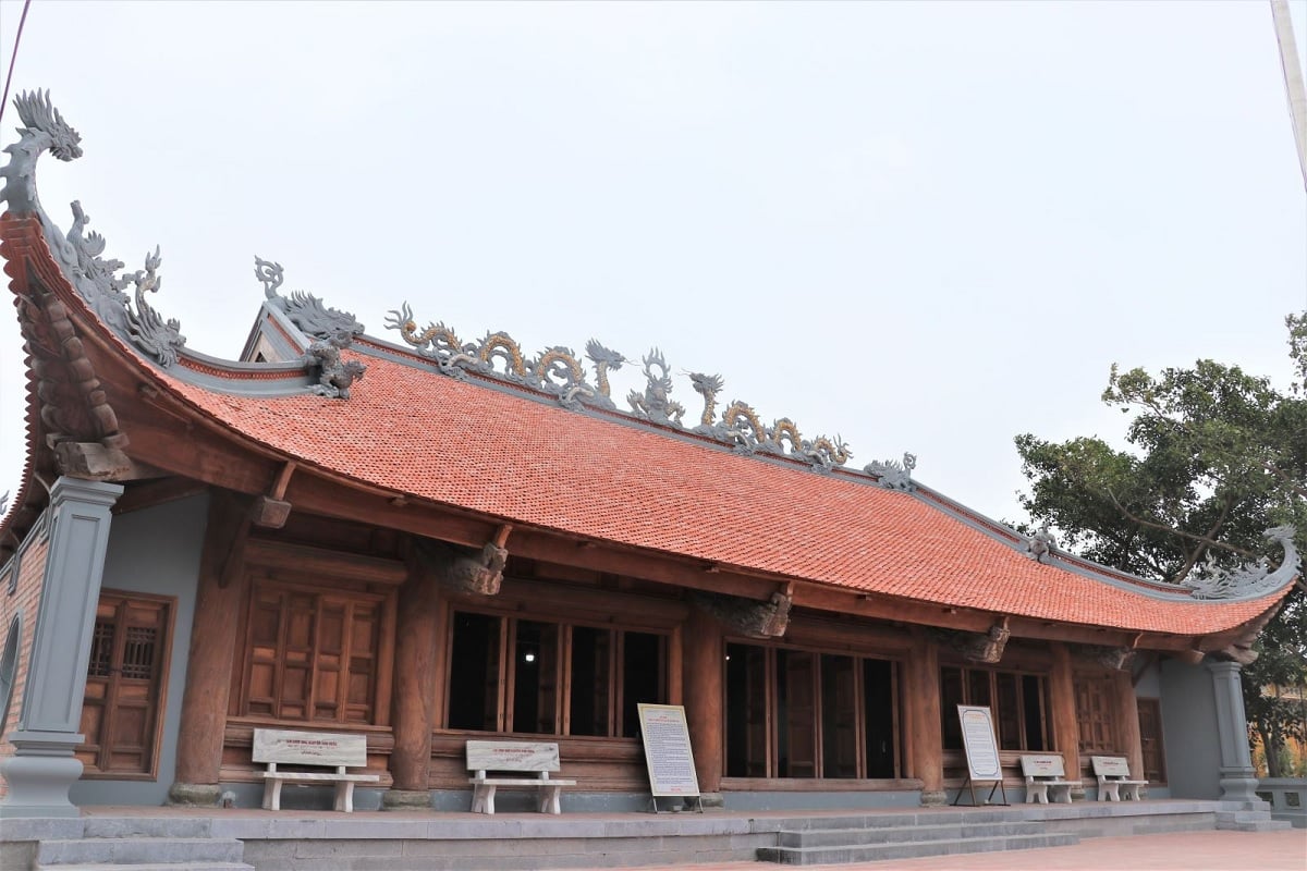 Quan Lan Communal House - Unique architecture and spiritual anchor for coastal fishermen