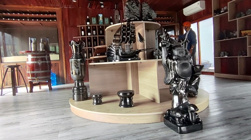 Display area for coal sculptures and souvenirs.