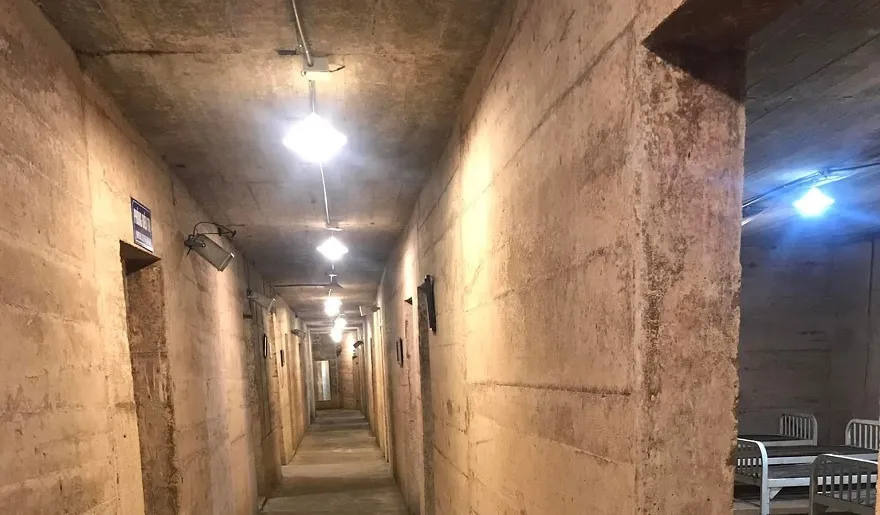 The corridor area has been electrified to accommodate sightseeing needs for tourists