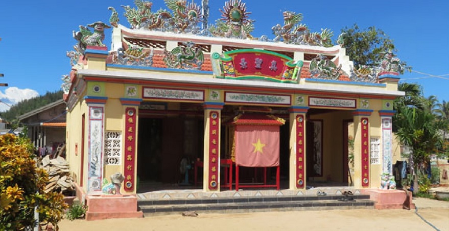 Nam Hai Than Vuong Temple