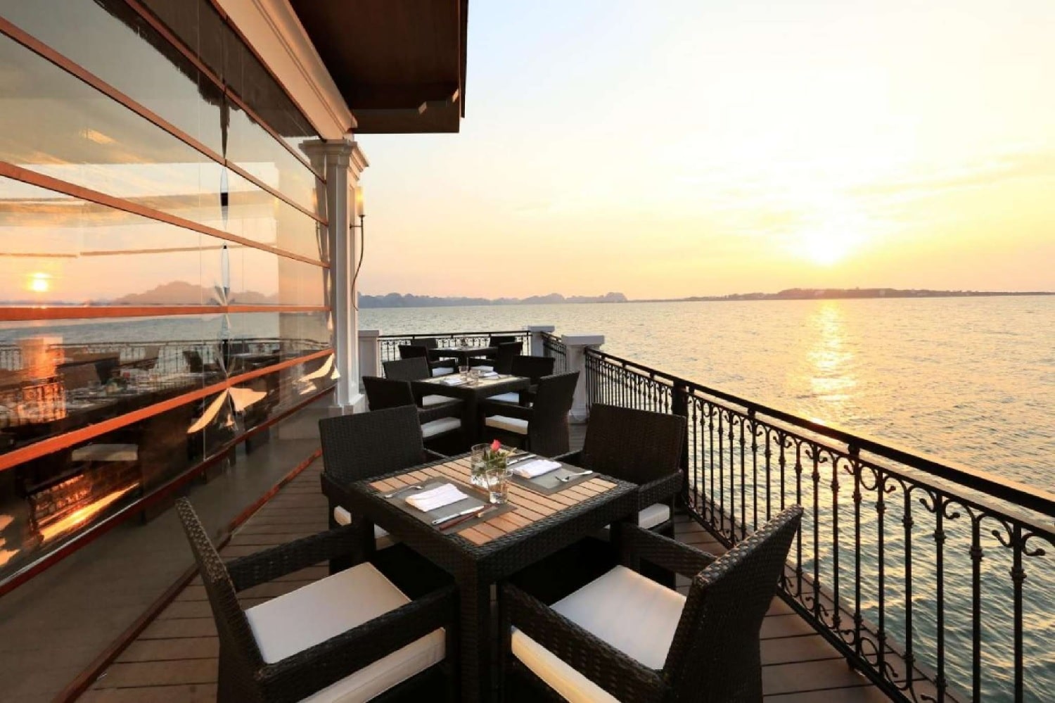 Pavilion Restaurant