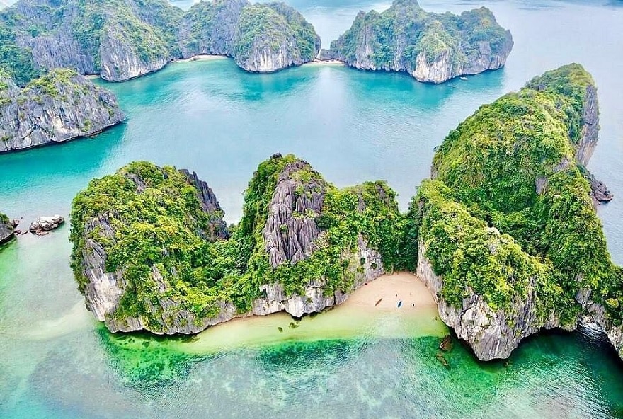 Discovering Cat Ba Archipelago: The Ultimate Luxury Travel Guide