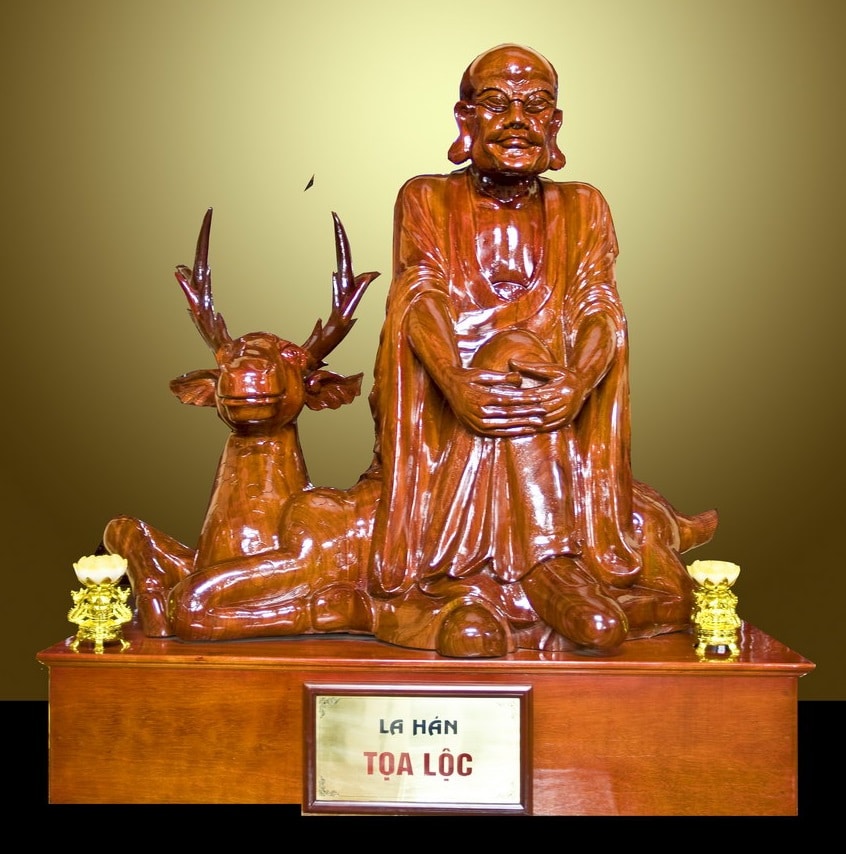 Arhat Statues