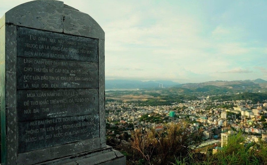 Stone tablet on top of Poem Mountain