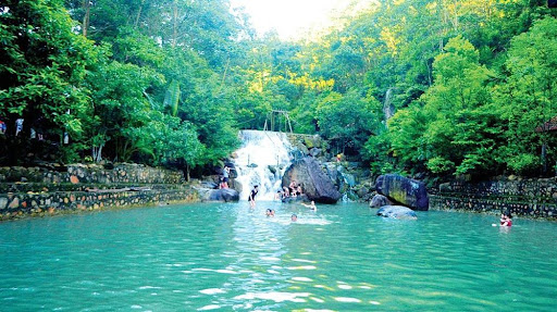 Discovering Hoanh Bo: A Guide to Exclusive Attractions and Refined Experiences