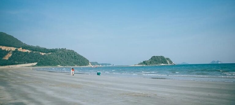The Pristine Shores of Truong Chinh