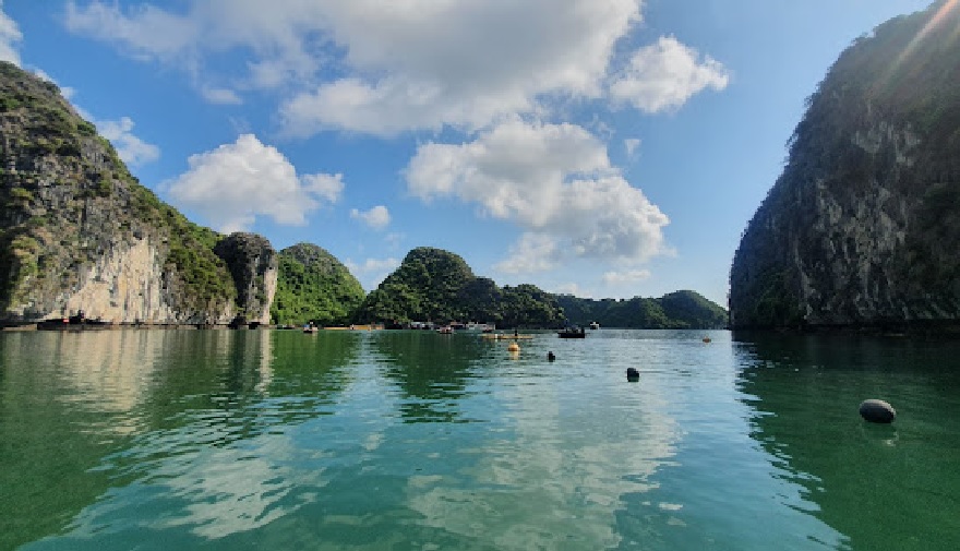 Cat Ong Island: An Escape into Untamed Serenity