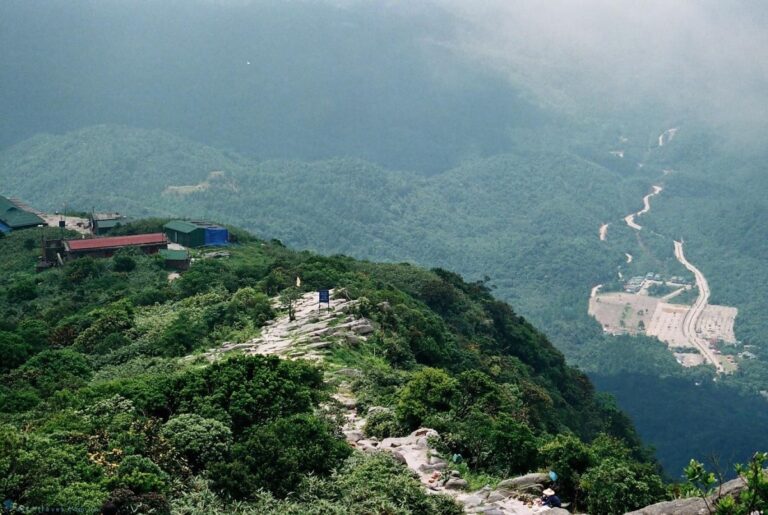 Yen Tu Mountain: A Sublime Sanctuary of Spirituality and Heritage in Quang Ninh